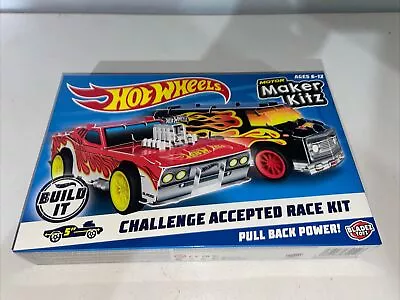 Buy Hot Wheels Motor Maker Kitz - 2 Car Challenge Accepted Race Kit Pull Back Power  • 8.50£