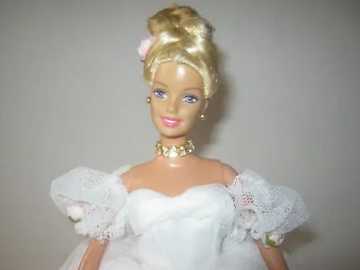 Buy Oak Barbie Wedding Dress • 152.11£