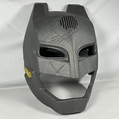 Buy Batman Mask Voice Changer Talking Helmet MASK 2015 Mattel DC COMICS Light Up • 10.99£