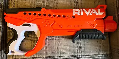 Buy NERF Rival Curve Shot Helix XXI-2000 Blaster Gun With New Box Of Ammo • 6£