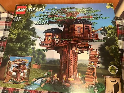 Buy LEGO Ideas Tree House 21318 • 185£