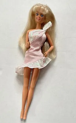 Buy Barbie Petra By Plasty In Fashion Pack • 20.55£