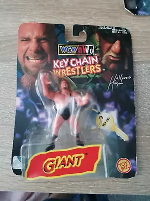Buy Toybiz WCW NWo Key Ring The Giant Goldberg And Hulk Hogan  • 24£