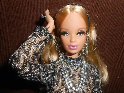 Buy Barbie Superstar Steffie 'Muse Basics Model Renovated' • 139£