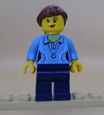 Buy LEGO Holiday Minifigure, Medium Blue Female Shirt With Shell Pendant, HOL055 • 6£