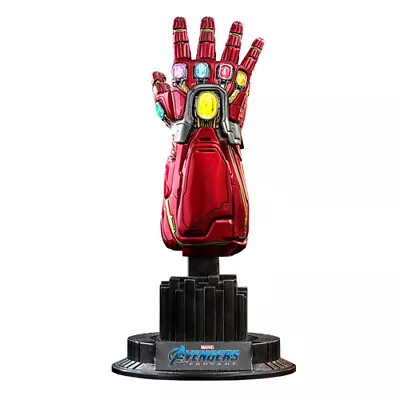 Buy MARVEL - Avengers Endgame - Nano Gauntlet Gauntlet 1/4 Replica Hot Toys • 160.70£