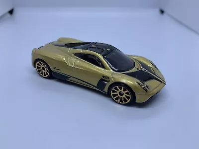 Buy Hot Wheels - Pagani Huayra Gold - Diecast Collectible - 1:64 Scale - USED • 2.50£