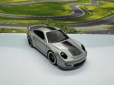 Buy Hot Wheels Porsche 911 GT2 Silver • 4£