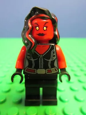 Buy Genuine LEGO RED SHE HULK Minifigure MARVEL SUPER HEROES Avengers 76078 • 31.92£
