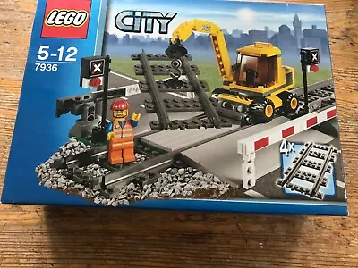 Buy Lego City 7936 Railway Crossing And Crane BNIB • 60£