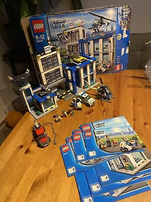 Buy LEGO CITY: Police Station (60047) • 53£