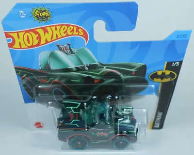 Buy Hot Wheels Tooned 1966 Batman TV Batmobile (green) On Short Card #103/2023 • 3£