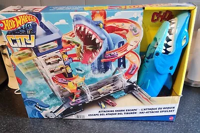 Buy Hot Wheels City Attacking Shark Escape New (See Discription) • 42.99£