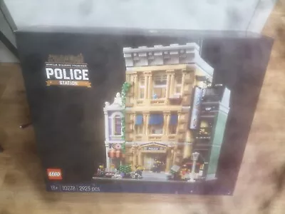 Buy LEGO Creator Expert: Police Station 10278 Brand New And Sealed Modular Building  • 159.99£