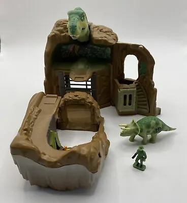 Buy The Lost World Jurassic Park Microverse T-Rex Trap Micro Playset. • 20£