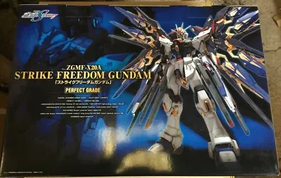Buy Bandai Perfect Grade Strike Freedom Gundam ZGMF X20A - Gundam Model Kit • 273.13£