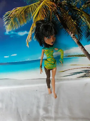 Buy Barbie Doll, With Yellow Green Top, Long Black Hair • 17.29£