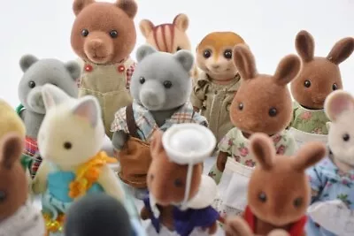 Buy Vintage SYLVANIAN FAMILIES Figure Selection All Clothed 🐹 MANY TO CHOOSE FROM🐰 • 12£
