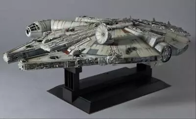 Buy Revell 01206 Bandai Star Wars Millennium Falcon (1:72 Scale) • 439.95£