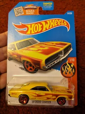 Buy Hot Wheels '69 Dodge Charger - 2015 HW Flames Series - Yellow Version  • 2.25£