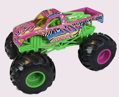 Buy Hot Wheels Oversized Monster Truck TORQUE TERROR 1:24 Large Monster Jam  • 6£