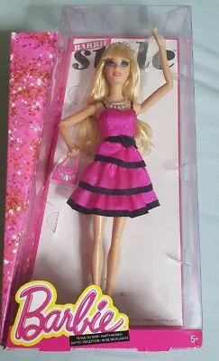Buy NEW Mattel - Barbie Style - CCM07 Doll - Party Fashion Spotlight • 36.02£