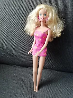 Buy 1995 Barbie Ruffle Fun/Riviera • 12.36£