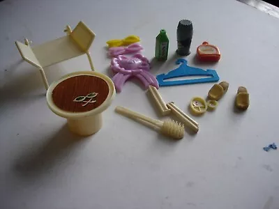 Buy Assortment Of Barbie-cindy And Mixed Items • 0.99£