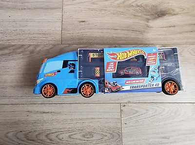 Buy Hot Wheels Transporter 40 - Car Case Set Can Hold Up To 14 Vehicles. • 15£