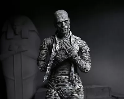 Buy NECA Ultimate 7  Scale Universal Monsters Ultimate Mummy (Black & White) • 44.99£