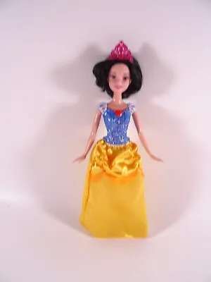 Buy Barbie Disney Fairytale Gloss Princess Snow White Mattel (12330) • 11.40£