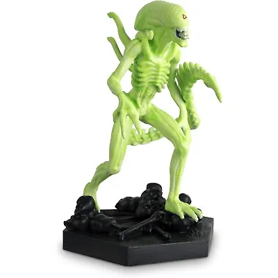 Buy Eaglemoss Predator-Vision Alien Xenomorph (Glow In The Dark) Figurine • 19.99£