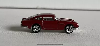 Buy Hot Wheels 1963 Aston Martin DB5 Metalflake Red 2015 • 4.20£