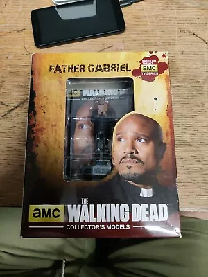 Buy The Walking Dead: Collectors Models - Father Gabriel (Eaglemoss AMC) • 25£