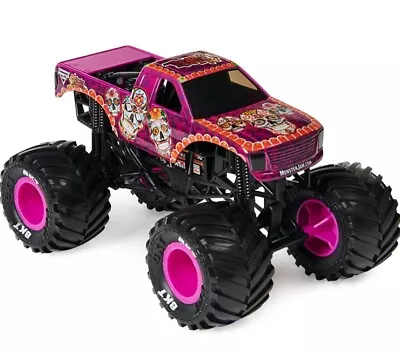 Buy Monster Jam, Official Calavera Monster Truck, Collector Die-Cast Vehicle. • 11.99£