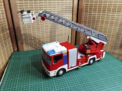 Buy Playmobil Fire Engine / Fire Truck Working Lights!! • 9.99£