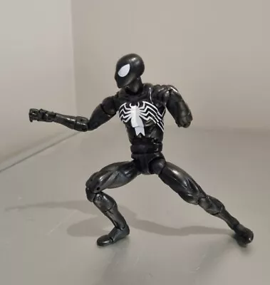 Buy Spider-Man Legends Black Costume Simbiot Spider-Man Poseable 6  Figure 2004 • 24.95£