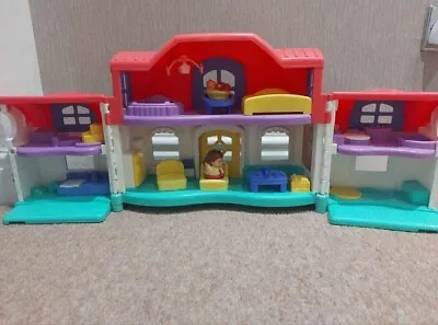 Buy ** Beautiful Fisher Price Little People Doll's House ** Collection Only !!! • 8.99£