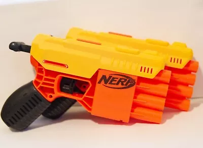 Buy Nerf Alpha Strike Fang QS-4 - X2 With No Darts • 1.50£