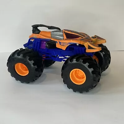Buy Hot Wheels Monster Truck Scorpedo 1:24 Diecast Toy Mattel Monster Jam 2018 • 14.99£