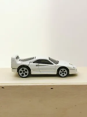 Buy 1996 Hotwheels Metal Full White Mainline Ferrari F40 • 35.85£