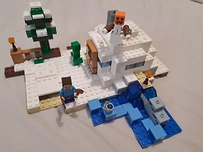 Buy LEGO Minecraft: The Snow Hideout (21120) - Complete Build • 22£