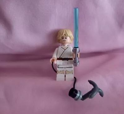 Buy New Lego Star Wars - Luke Skywalker, Lightsaber & Hook - 75229 Death Star Escape • 12.95£