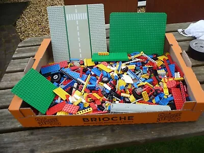 Buy Vintage (70s & 80s) Lego Job Lot, Just Over 2.5kg, Some Boards, Clean • 25£
