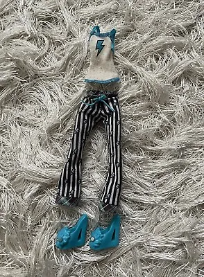 Buy Monster High Deadtired Frankie Stein Fashion • 19.53£