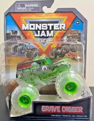 Buy 🇺🇸 IMPORT Monster Jam 1/64 - Grave Digger Ghost Crew CHASE (SERIES 35) • 26£