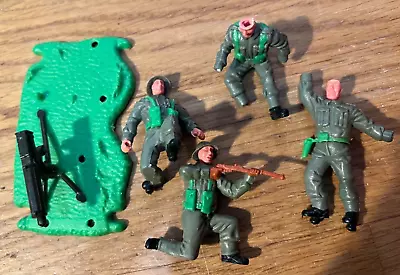 Buy Vintage Timpo Toys WWII Soldier Figures & Vickers Machine Gun • 4.90£