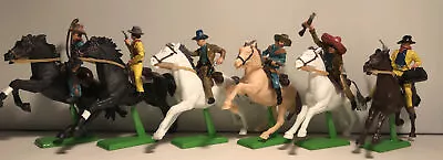 Buy Britains Deetail Wild West Mounted Cowboys Mint Condition. • 49£