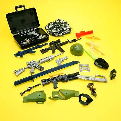 Buy ACTION MAN ☆ ASSUALT GEAR PACK Accessories Near Complete ☆ Vintage HASBRO 90's L • 17.99£