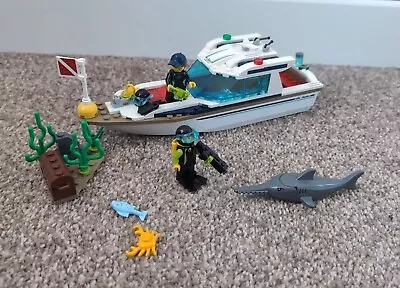 Buy Lego City 60221 Diving Yacht Complete Set • 8£